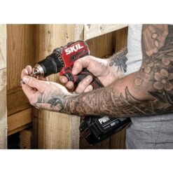 Perceuse-visseuse Sans Fil Brushless 20V Max - 60 Nm - 2 Batteries 4 Ah Et Chargeur Rapide - 3065 HB - SKIL -Cazabox 379760 i 4